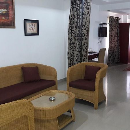 מלון Tinsukia Aroma Residency מראה חיצוני תמונה