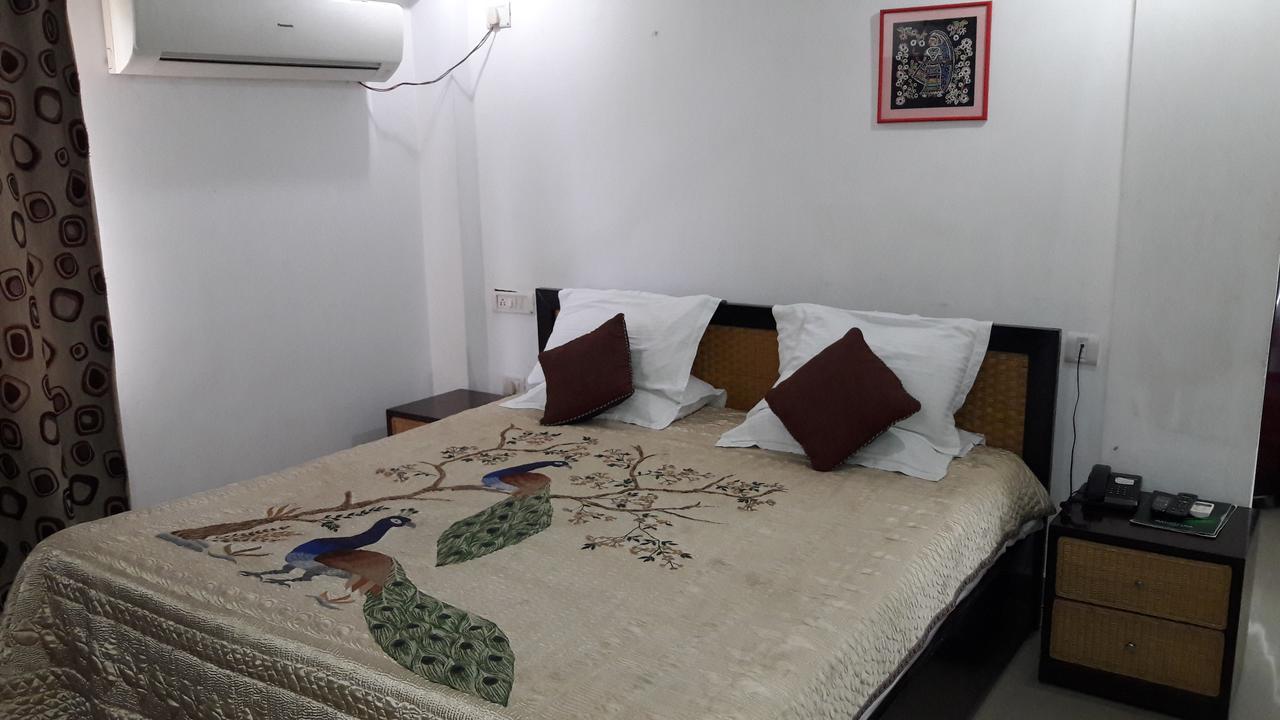 מלון Tinsukia Aroma Residency מראה חיצוני תמונה
